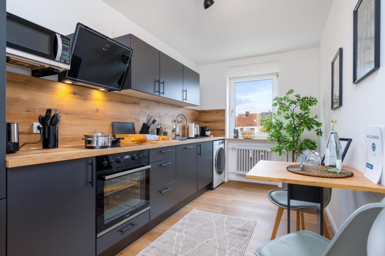 E&K Living - Design Apartment - 2 Bedrooms - Kitchen - Free Parking アウグスブルク エクステリア 写真